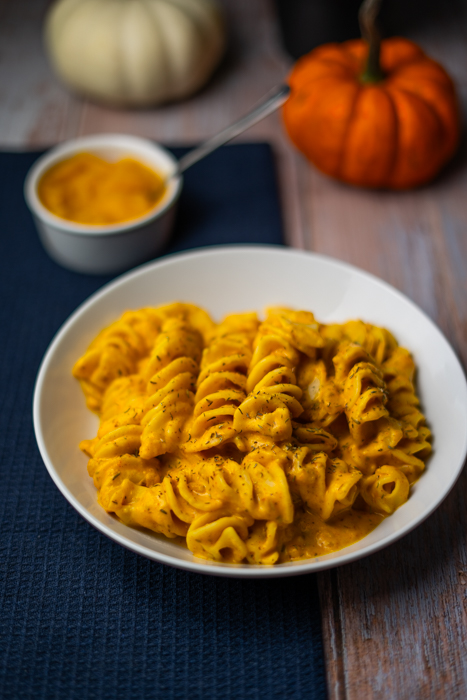 makaron w sosie dyniowym